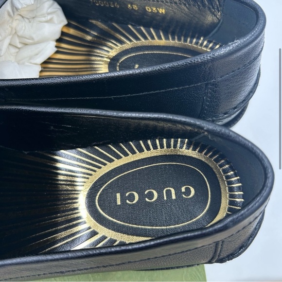 Mens Gucci, Leather logo Loafers size 38 made in Italy main image 6